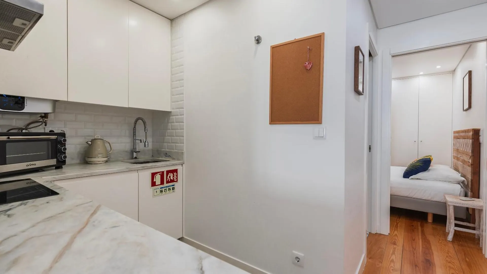 Charming Apartment In Bairro Alto By Lovelystay Lisbon 0*,  Portugal